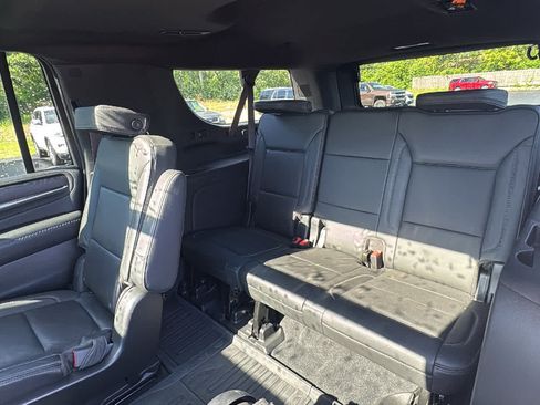 Certified 2023 GMC Yukon XL Denali AWD/4WD image 29