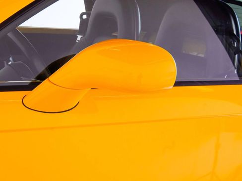 Used 2006 Chevrolet SSR w/ Preferred Equipment Group image 26