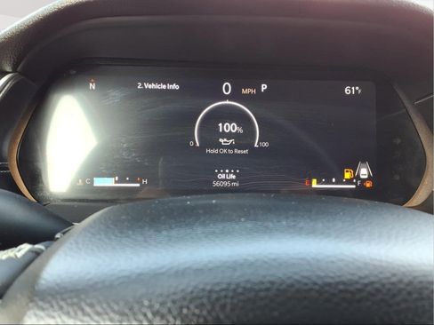 Used 2023 Jeep Grand Cherokee Limited image 18