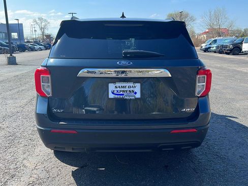 Used 2022 Ford Explorer XLT AWD/4WD image 20