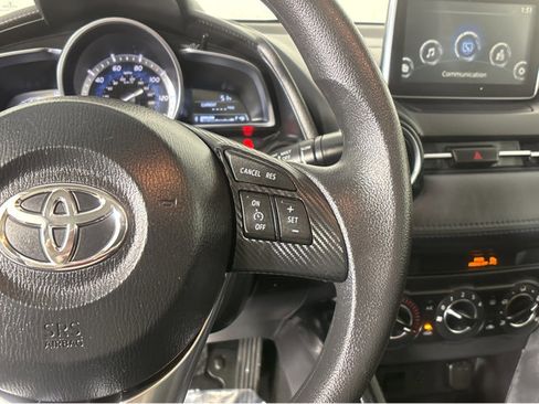 Used 2018 Toyota Yaris iA image 28