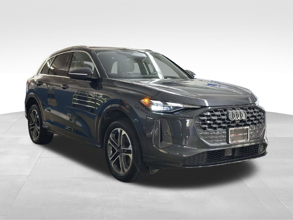 Used 2025 Audi Q5 Premium w/ Convenience Package AWD/4WD image 11