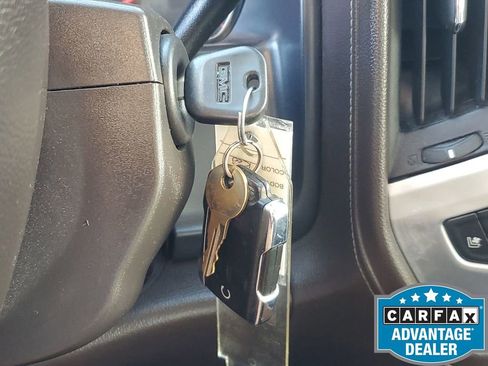 Used 2016 GMC Sierra 1500 SLT w/ Enhanced Driver Alert Package image 39