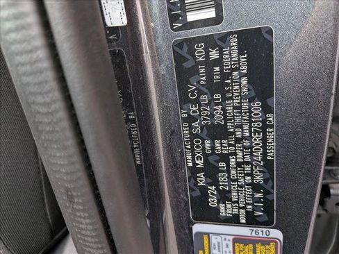 Used 2024 Kia Forte LXS image 22