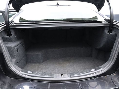Used 2020 Ford Fusion SE FWD image 24