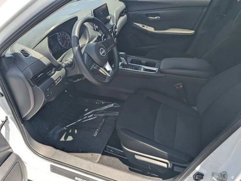 Certified 2025 Nissan Sentra SV w/ Trunk Package FWD image 9