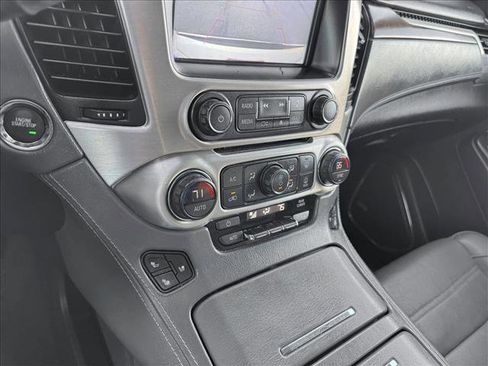 Used 2019 GMC Yukon Denali AWD/4WD image 15