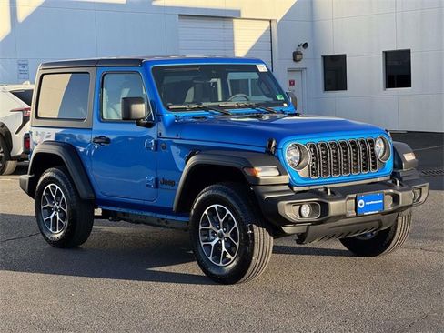 Used 2025 Jeep Wrangler Sport S image 1