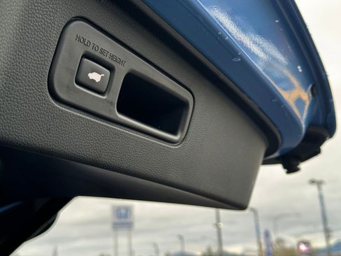 Certified 2024 Honda Pilot TrailSport image 32