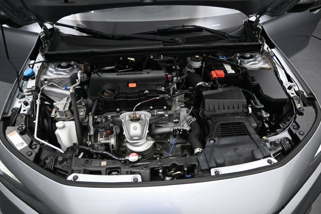 Used 2023 Honda Civic Sport image 12