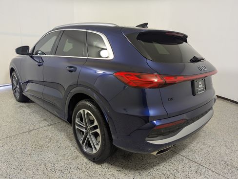 Used 2025 Audi Q5 Prestige AWD/4WD image 5
