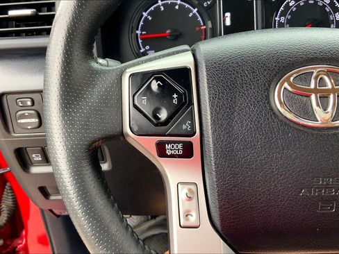 Used 2022 Toyota 4Runner SR5 Premium w/ Moonroof Package image 23