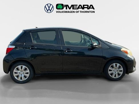 Used 2012 Toyota Yaris LE FWD image 6