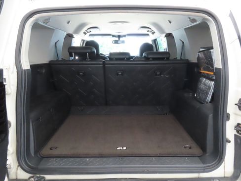 Used 2010 Toyota FJ Cruiser 4WD image 21