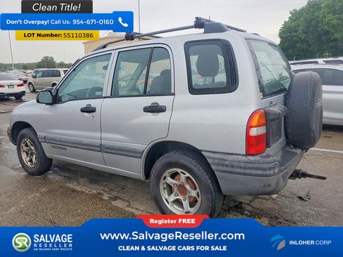 Used 1999 Chevrolet Tracker 4WD w/ Preferred Equipment Group 2 image 3