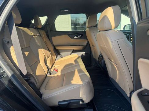 Used 2019 Chevrolet Blazer Premier w/ Driver Confidence II Package image 18