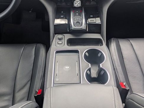 Certified 2025 Acura MDX FWD w/ Technology Package image 18