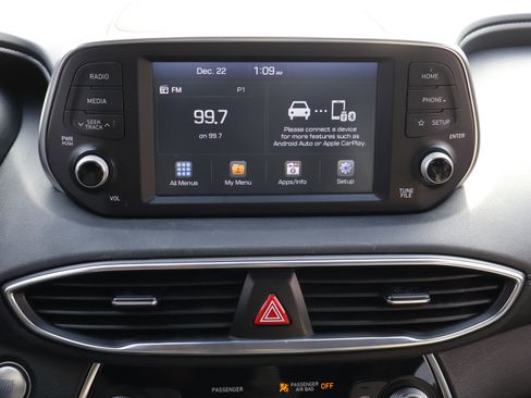 Used 2019 Hyundai Santa Fe Limited image 26