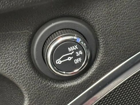 Used 2024 Buick Enclave Essence w/ Sport Touring Edition FWD image 16