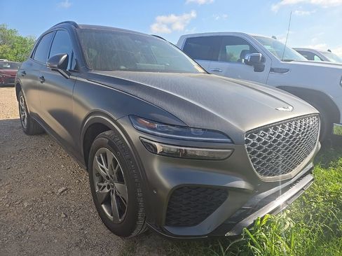 Used 2023 Genesis GV70 3.5T Sport w/ Sport Advanced Package image 4