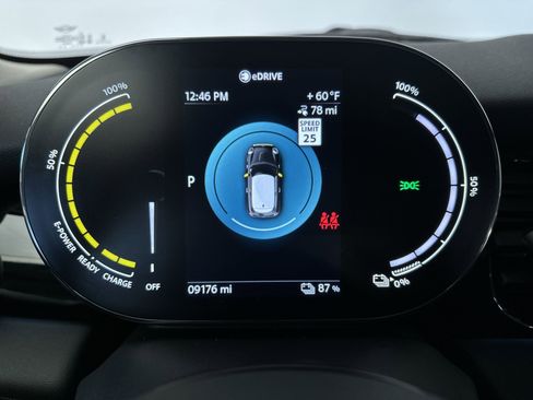 Certified 2024 MINI Cooper SE image 17