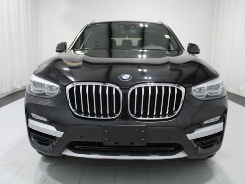 Used 2019 BMW X3 xDrive30i w/ Driving Assistance Package AWD/4WD image 3