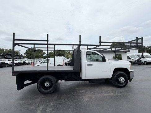 Used 2014 Chevrolet Silverado 3500 W/T RWD image 4