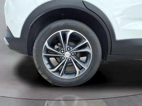 Used 2023 Buick Encore GX Select w/ Safety Package II AWD/4WD image 20