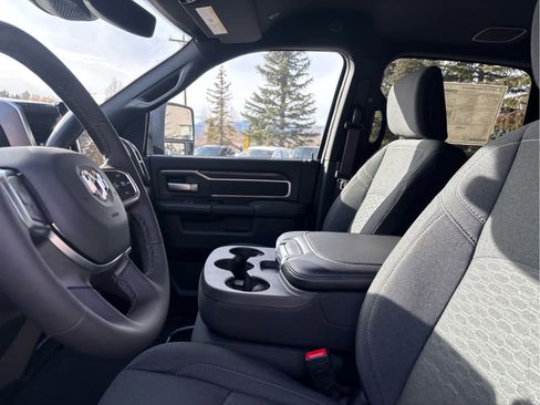New 2025 RAM 2500 Big Horn image 21