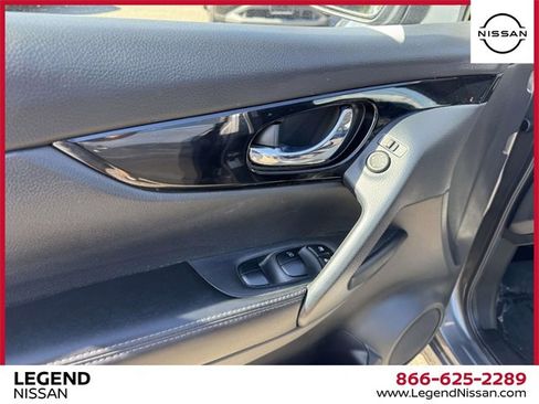 Certified 2022 Nissan Rogue Sport SL image 15