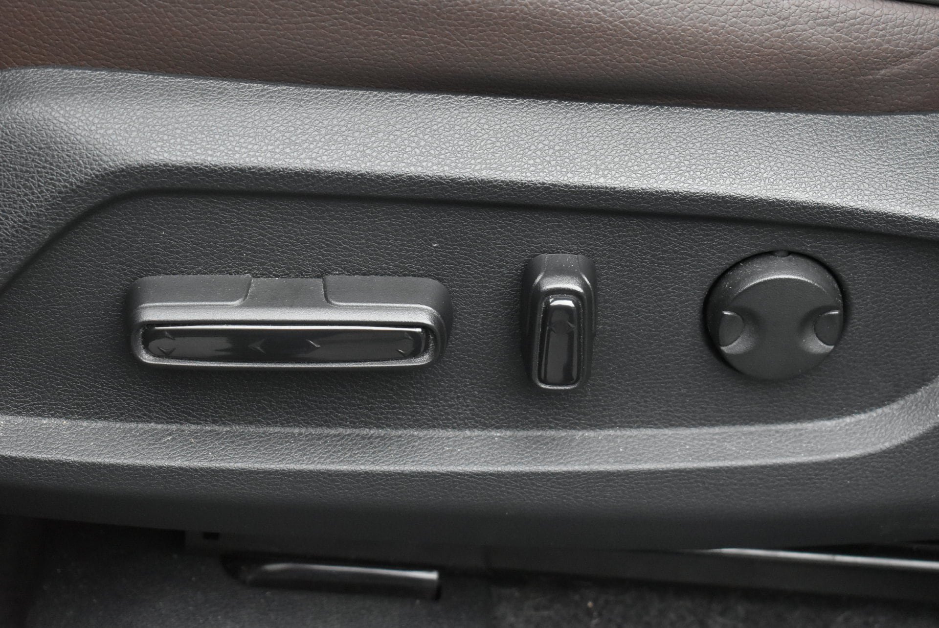 Used 2023 Honda Pilot Elite image 12