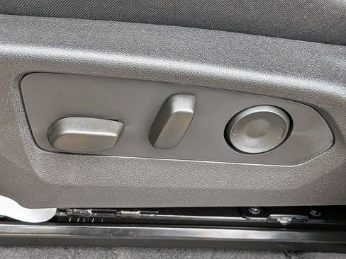 New 2026 GMC Canyon Elevation w/ Convenience Package image 20