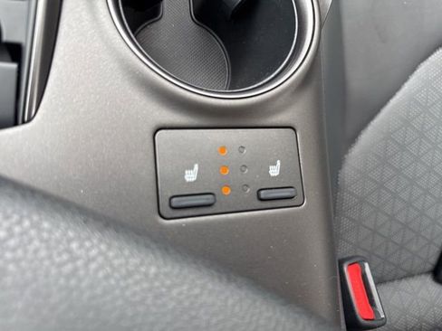 Used 2022 Toyota Camry XSE image 20