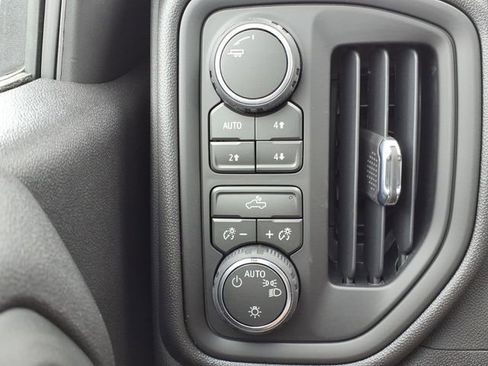 New 2026 Chevrolet Silverado 1500 W/T AWD/4WD image 13