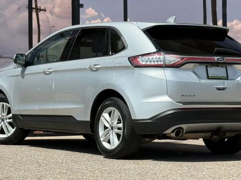 Used 2017 Ford Edge SEL w/ Equipment Group 201A FWD image 7