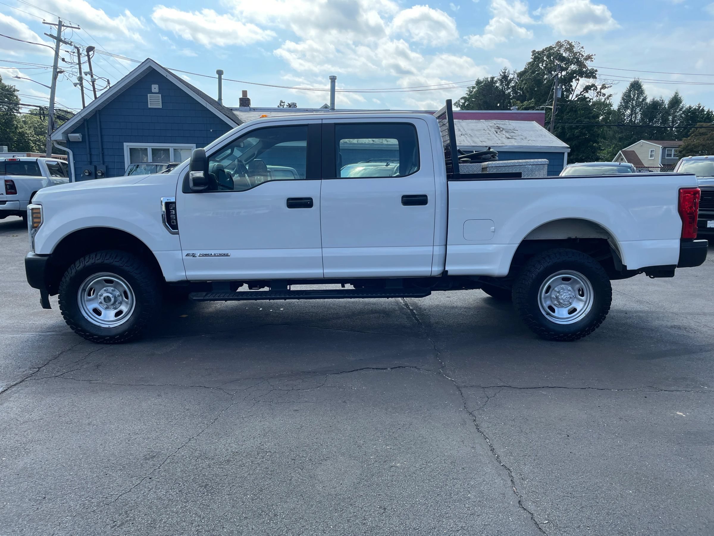 Used 2018 Ford F350 XL w/ Power Equipment Group AWD/4WD image 2