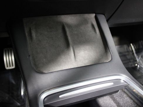 Used 2021 Tesla Model 3 Performance image 14