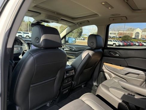 Used 2018 GMC Acadia Denali w/ Technology Package image 27