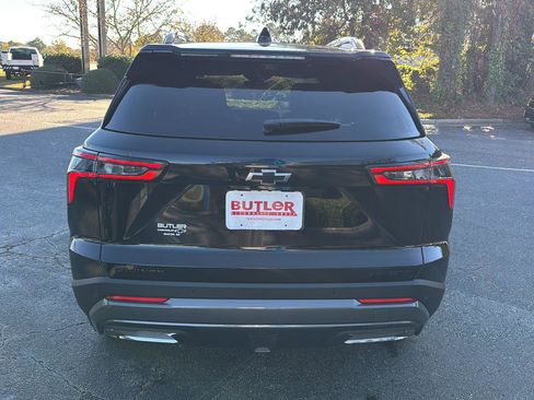 New 2026 Chevrolet Equinox ACTIV w/ Convenience Package III image 4