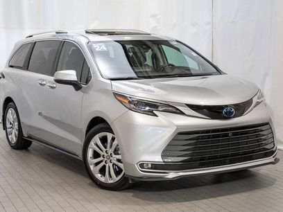 Used 2024 Toyota Sienna Platinum
