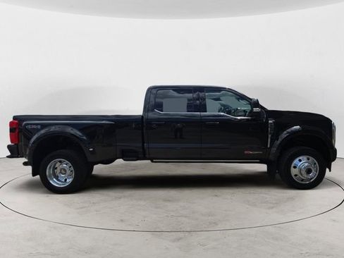 Certified 2025 Ford F450 King Ranch w/ Camper Package AWD/4WD image 6