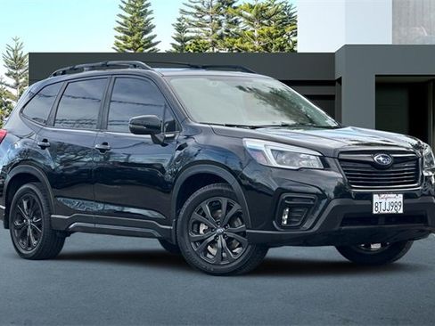 Used 2021 Subaru Forester Sport image 2