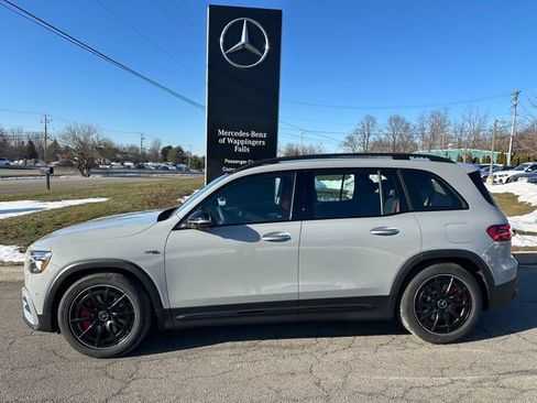 New 2026 Mercedes-Benz GLB 35 AMG 4MATIC image 2
