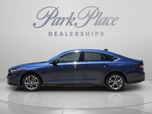 Used 2024 Honda Accord EX image 2