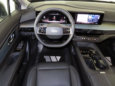 Used 2025 Nissan Murano SL image 39