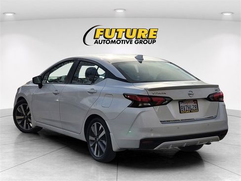 Used 2020 Nissan Versa SR w/ Convenience Package image 7