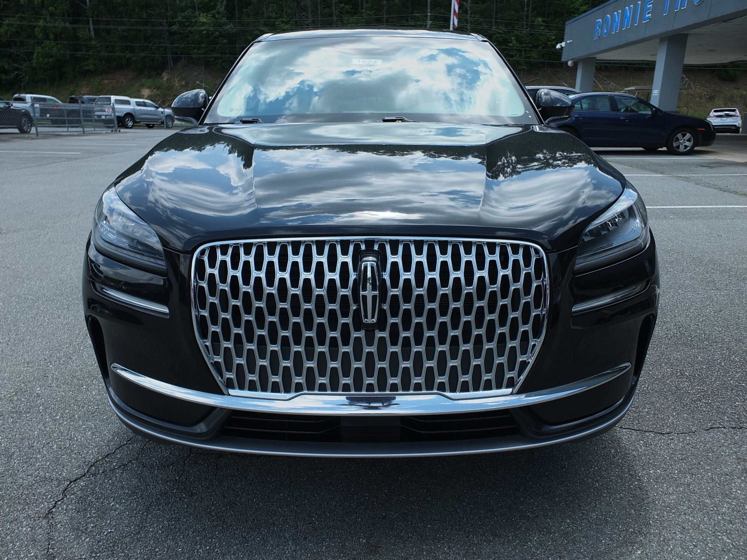 Used 2023 Lincoln Corsair FWD image 8