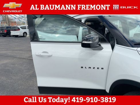 Used 2024 Chevrolet Blazer LT w/ Midnight/Sport Edition image 12