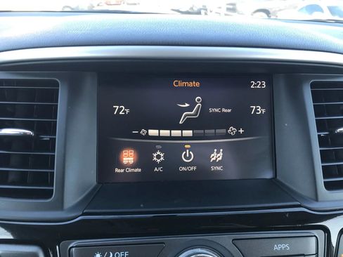 Used 2020 Nissan Pathfinder S image 23