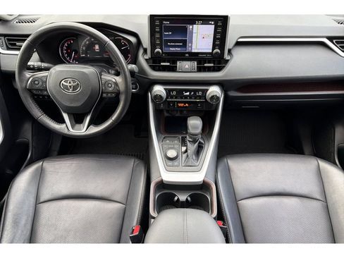 Used 2021 Toyota RAV4 Limited AWD/4WD image 13